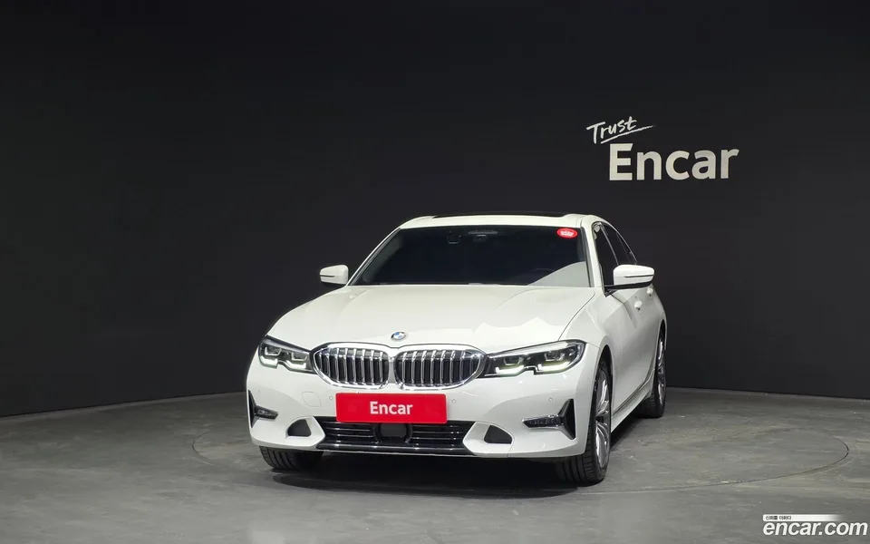 BMW 3 Series 320i 2022 — миниатюра 3