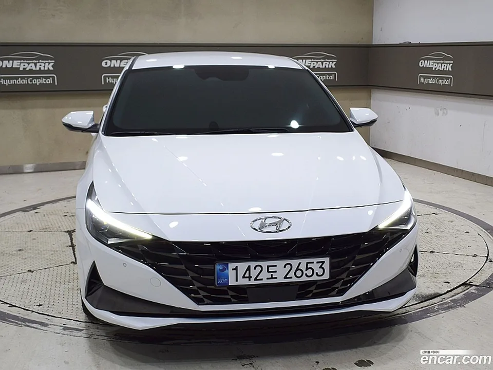 Hyundai Avante 1.6 2022 — миниатюра 2