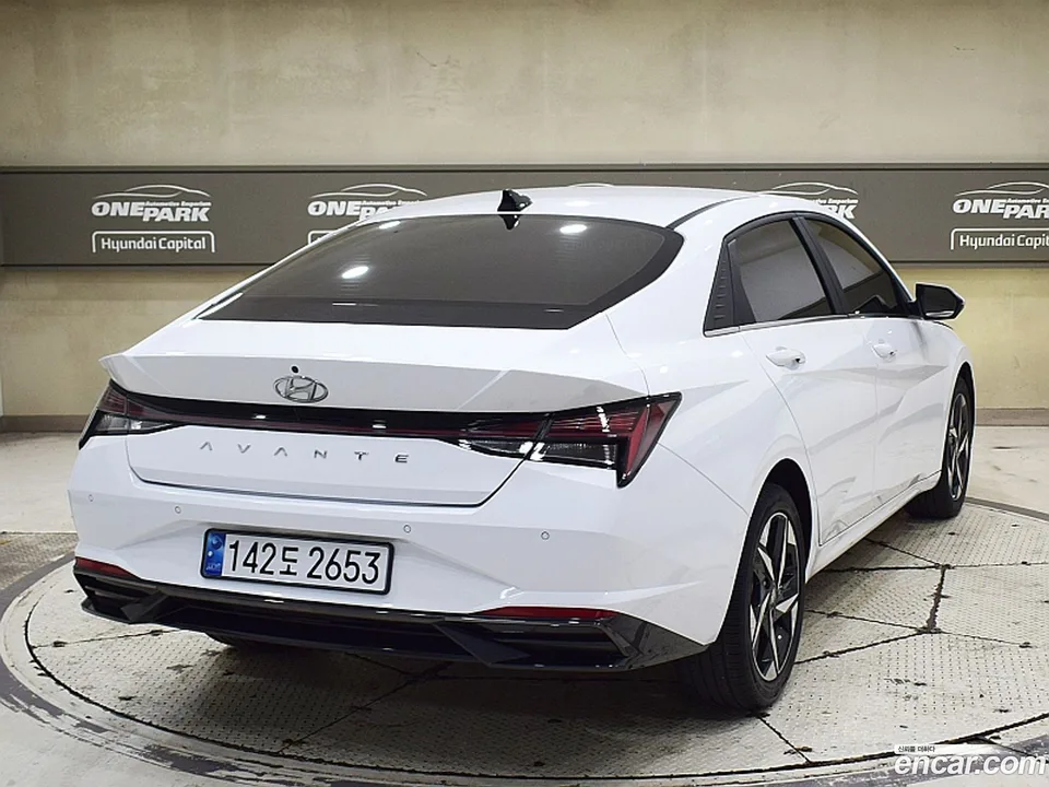 Hyundai Avante 1.6 2022 — миниатюра 3