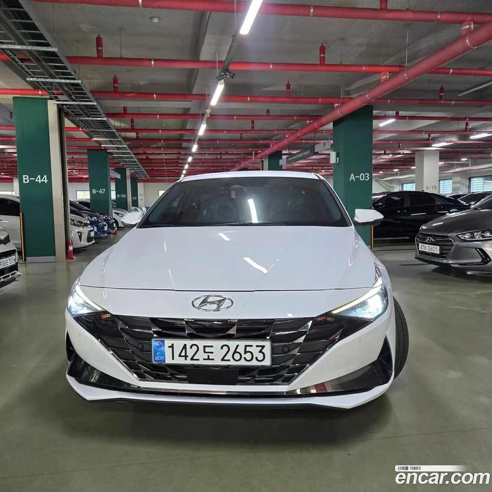 Hyundai Avante 1.6 2022 — фото 1, купить с доставкой в Москву