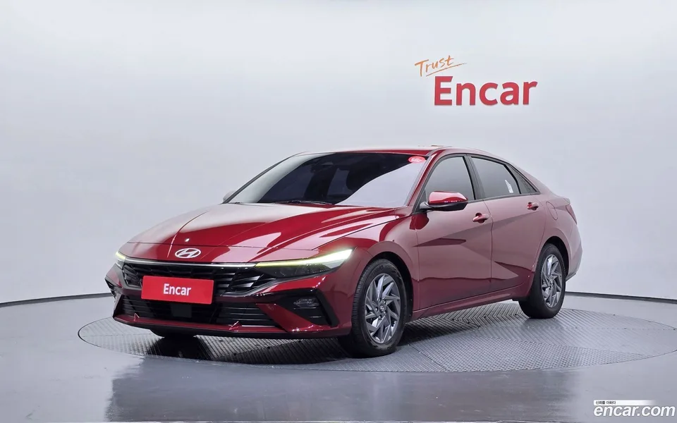 Hyundai Avante CN7 Hybrid 2023 — фото 1, купить с доставкой в Москву
