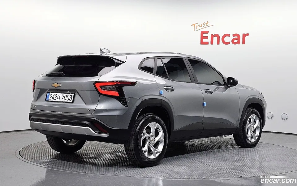 Chevrolet Trax Crossover 1.2 LT 2024 — миниатюра 2