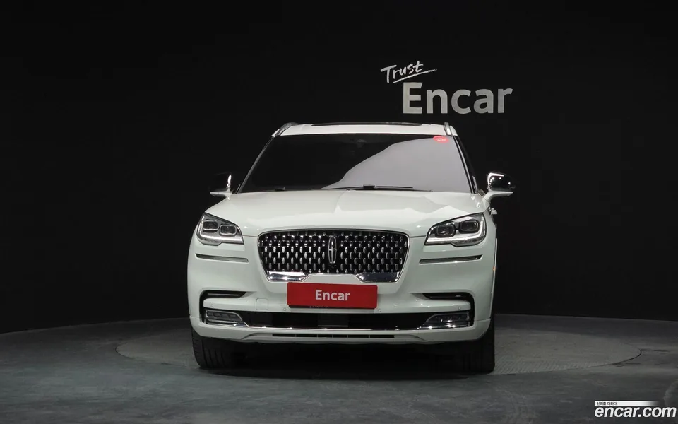 Lincoln Aviator 3.0 AWD 2022 — миниатюра 3