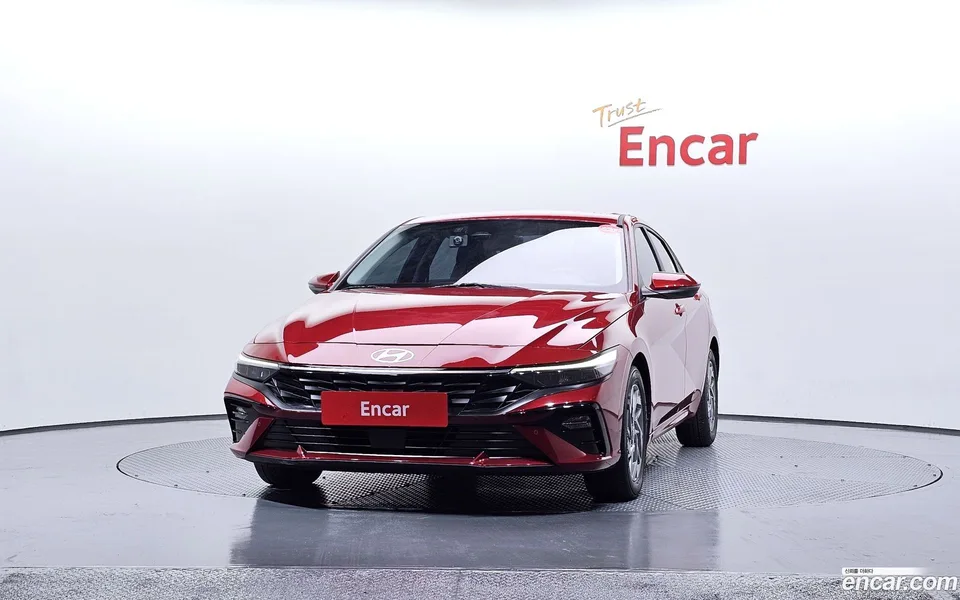Hyundai Avante CN7 Hybrid 2023 — миниатюра 3
