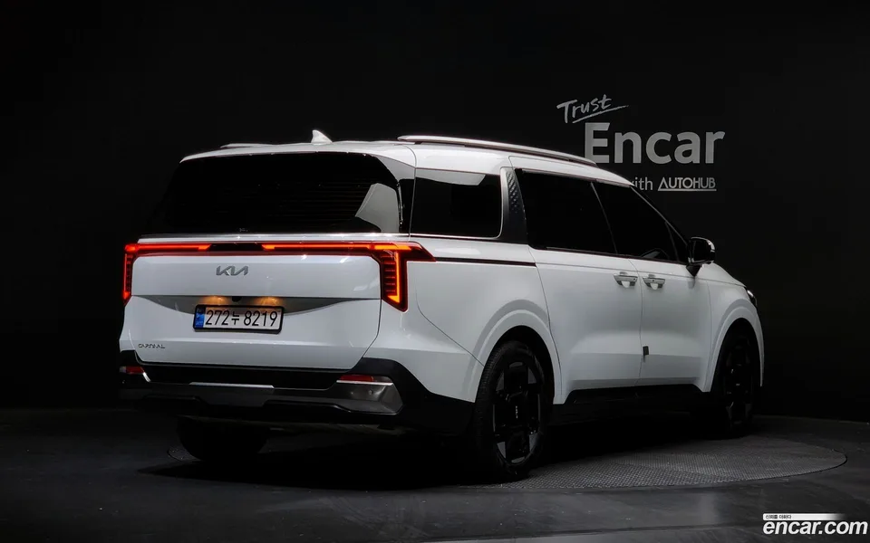 Kia Carnival 9 2024 — миниатюра 2