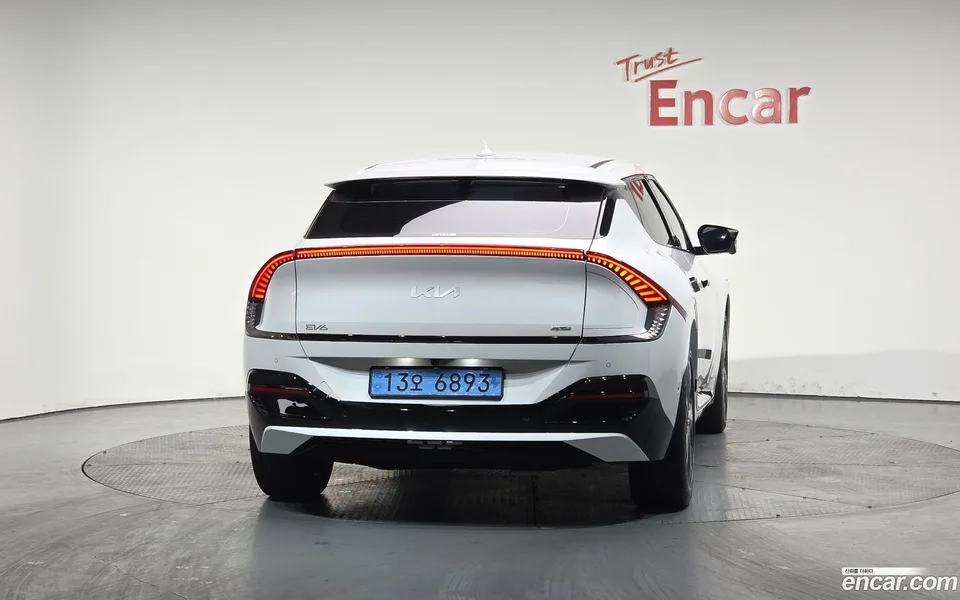 Kia EV6 4WD 2023 — миниатюра 4