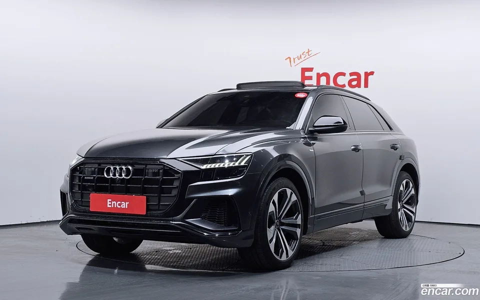 Audi Q8 (4M) 55 TFSI 2023 — фото 1, купить с доставкой в Москву