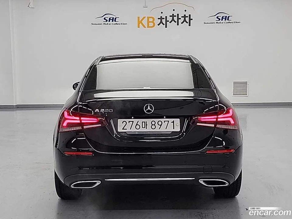 Mercedes-Benz A-Class A220 2022 — миниатюра 2