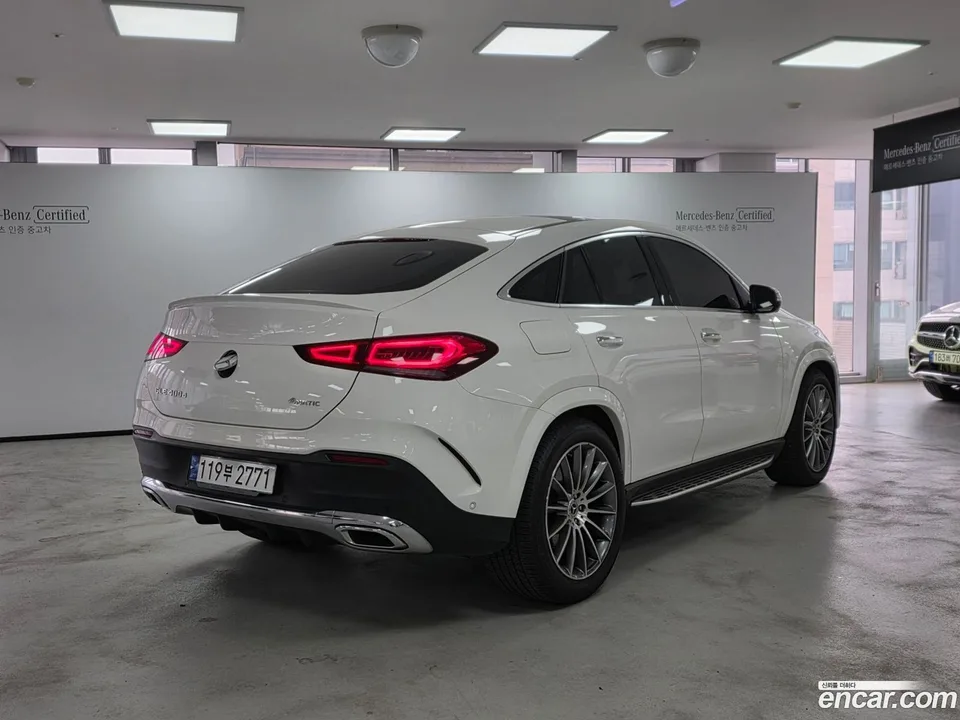 Mercedes-Benz GLE-Class GLE400d 4MATIC 2023 — миниатюра 2