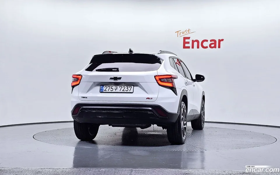 Chevrolet Trax Crossover 1.2 RS 2025 — миниатюра 4