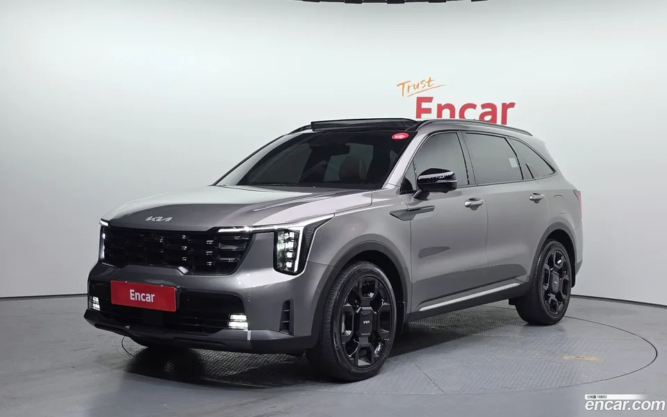 Kia Sorento 2.5T 4WD 2023 — фото 1, купить с доставкой в Москву