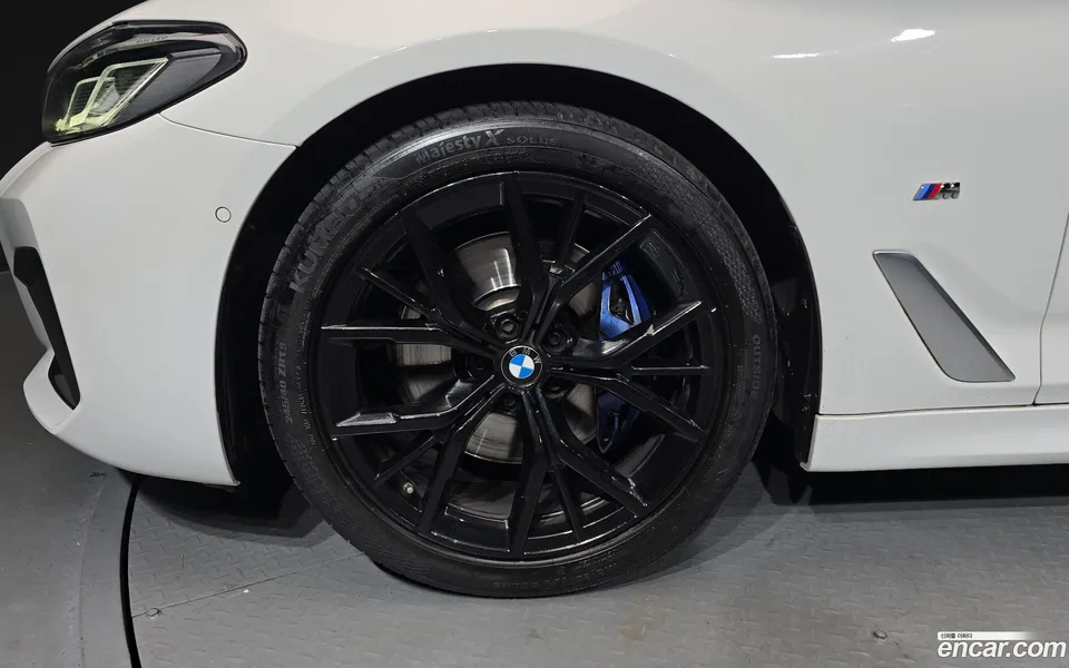 BMW 5 Series 530i M 2022 — миниатюра 5