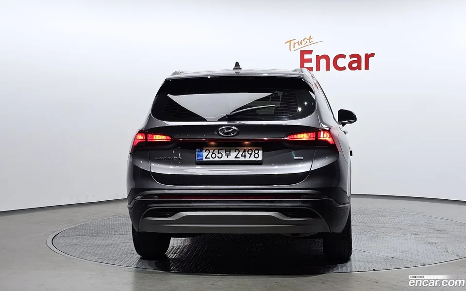 Hyundai SantaFe 2.2 4WD 2023 — миниатюра 4
