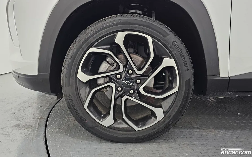 Chevrolet Trax Crossover 1.2 RS 2023 — миниатюра 5