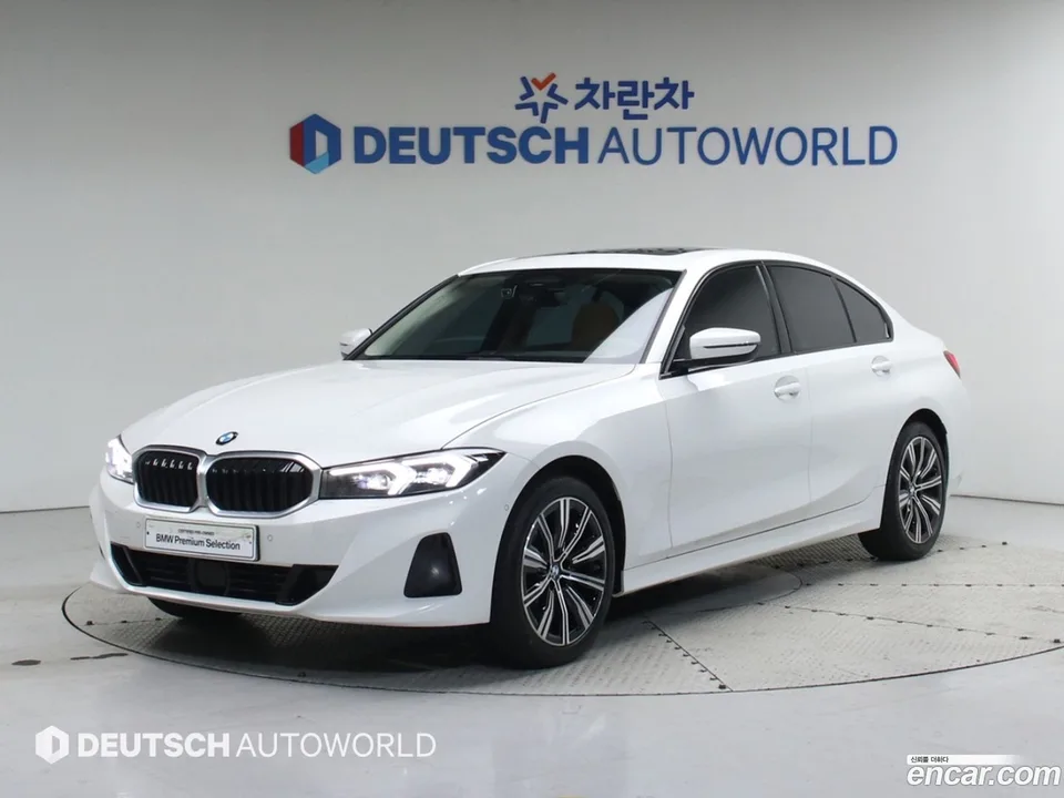 BMW 3 Series 320i 2025 — фото 1, купить с доставкой в Москву