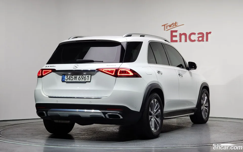Mercedes-Benz GLE-Class GLE300d 4MATIC 2022 — миниатюра 2