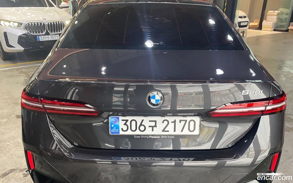 BMW 5 Series 520i M 2025 — миниатюра 3