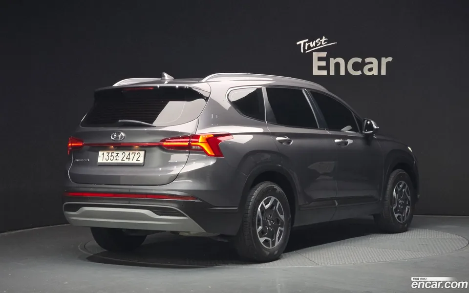 Hyundai Santa Fe HEV 1.6 4WD 2023 — миниатюра 2