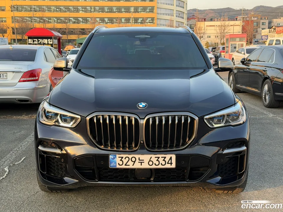 BMW X5 M50i 2022 — миниатюра 3