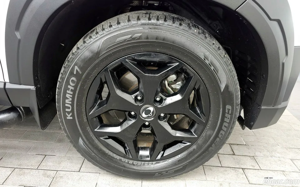 KG Mobility Rexton Sports 2.2 2WD 2023 — миниатюра 5