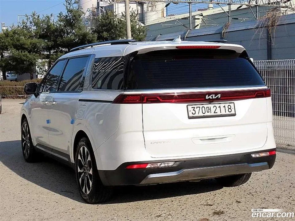 Kia Carnival 9 2022 — миниатюра 2