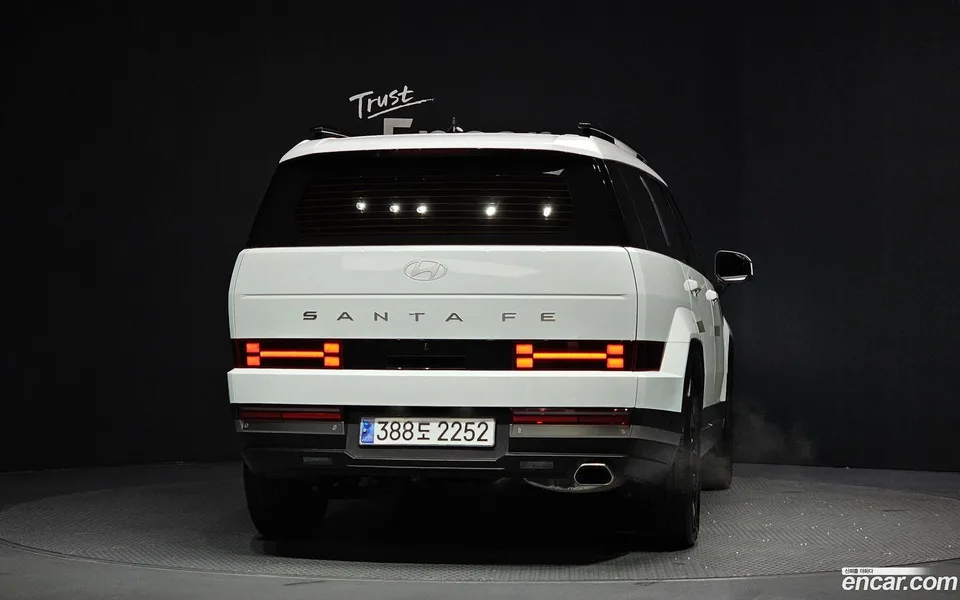 Hyundai Santa Fe 2.5T 2WD 2023 — миниатюра 4