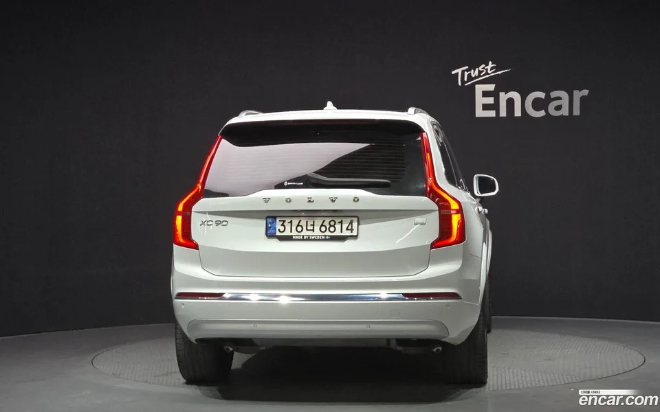 Volvo XC90 T8 2022 — миниатюра 4