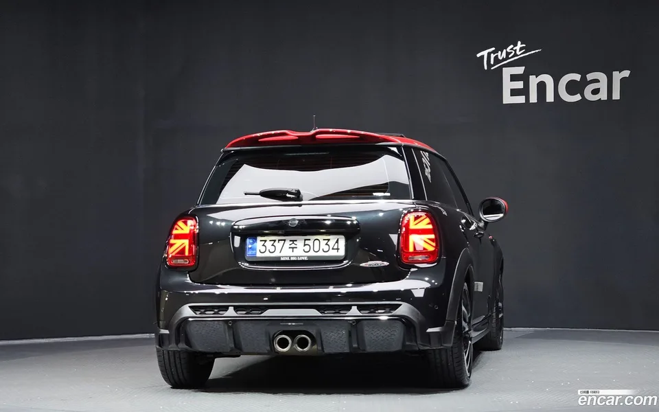 MINI Cooper S JCW 2023 — миниатюра 4