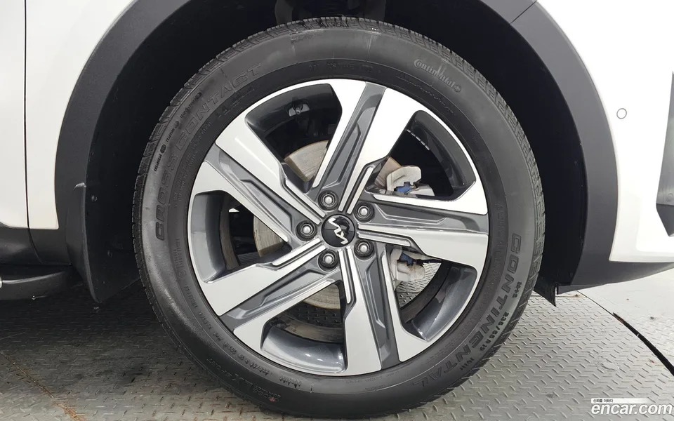 Kia Sorento HEV 1.6 2WD 2022 — миниатюра 5