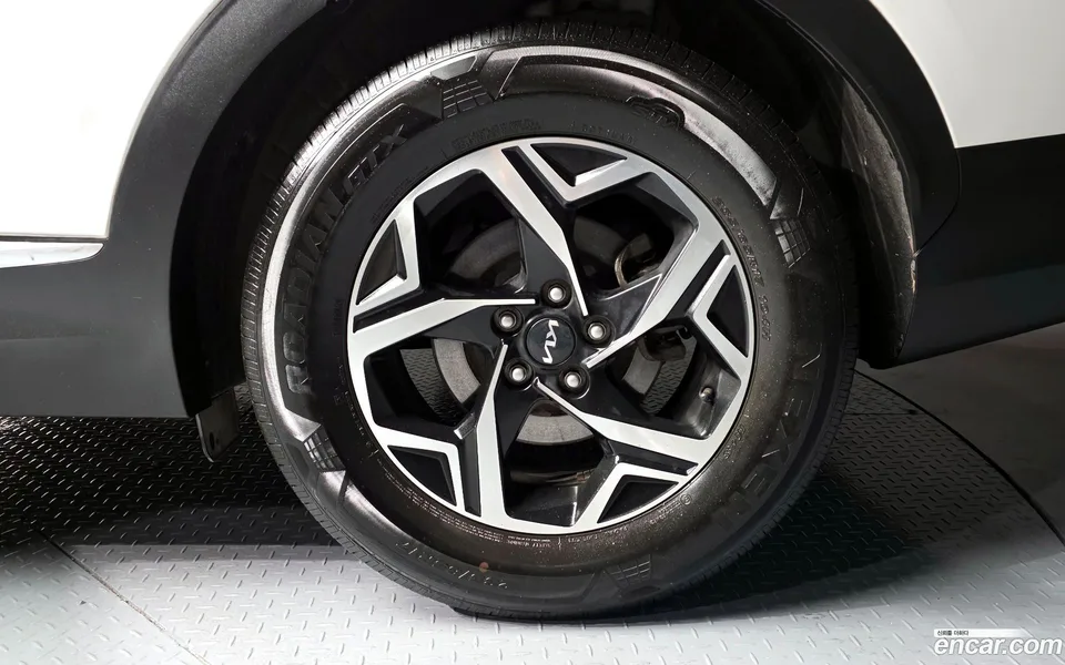Kia Sportage 2.0 2WD 2022 — миниатюра 5