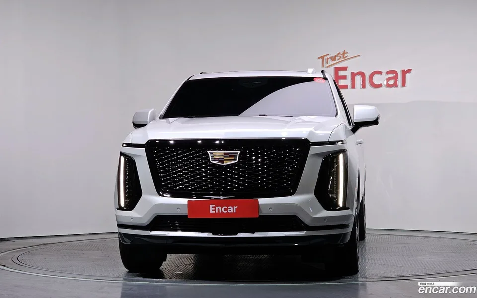 Cadillac Escalade 6.2 ESV 2025 — миниатюра 3