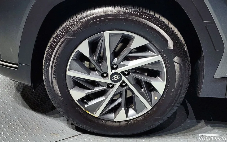 Hyundai Tucson 2.0 2WD 2022 — миниатюра 5