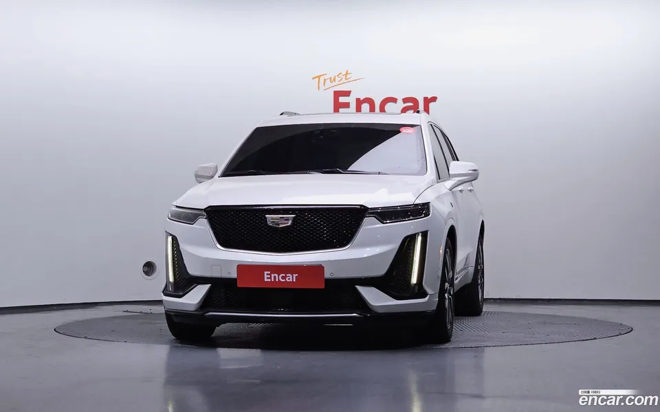 Cadillac XT6 3.6 2023 — миниатюра 3
