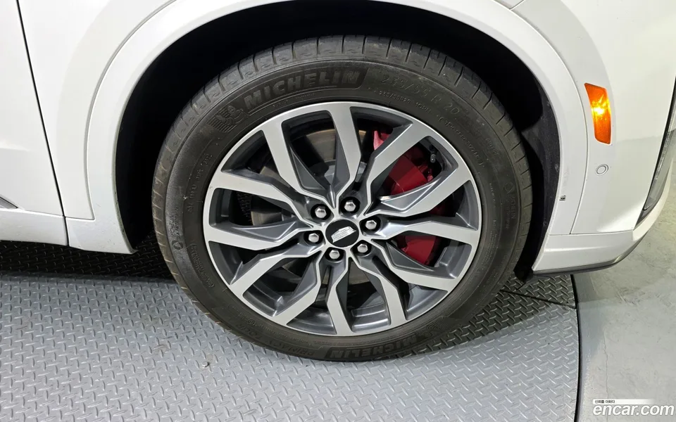 Cadillac XT6 3.6 2023 — миниатюра 5