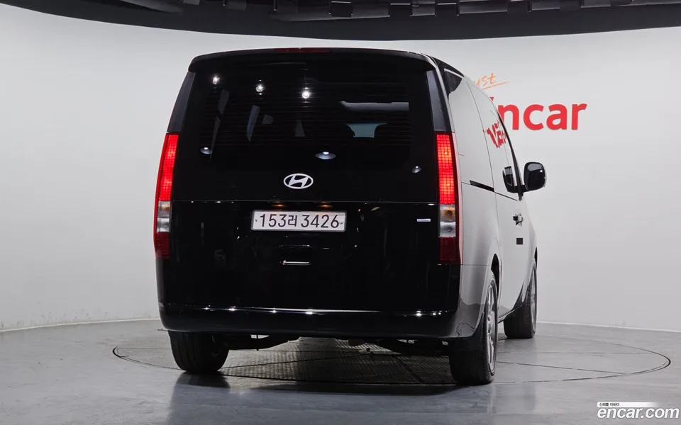 Hyundai Staria 4WD 9 2024 — миниатюра 4