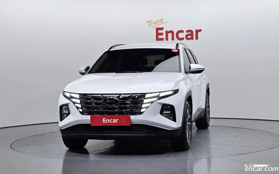 Hyundai Tucson 1.6 2WD 2023 — миниатюра 3