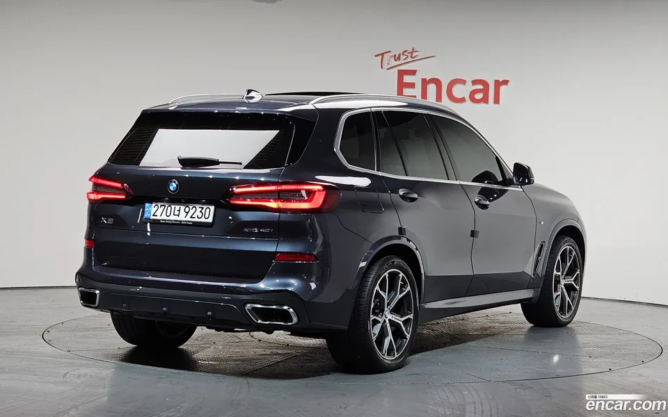 BMW X5 xDrive 40i M 2022 — миниатюра 2