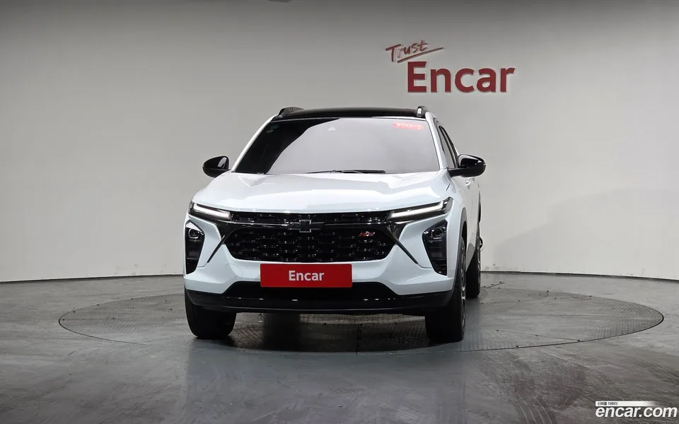 Chevrolet Trax Crossover 1.2 RS 2025 — миниатюра 3