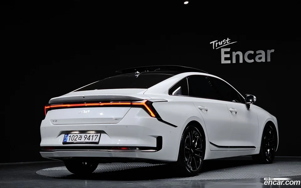 Kia K8 Hybrid 2025 — миниатюра 2