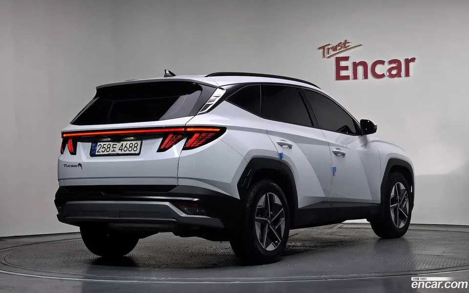 Hyundai Tucson NX4 1.6 2WD 2025 — миниатюра 2