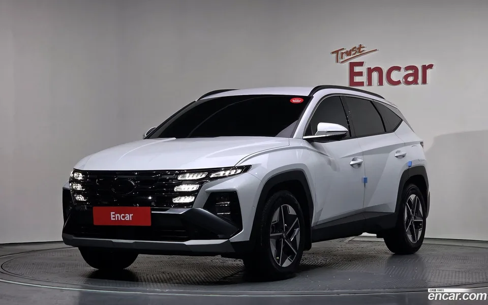 Hyundai Tucson NX4 1.6 2WD 2025 — фото 1, купить с доставкой в Москву