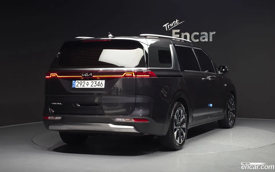 Kia Carnival 7 2022 — миниатюра 2
