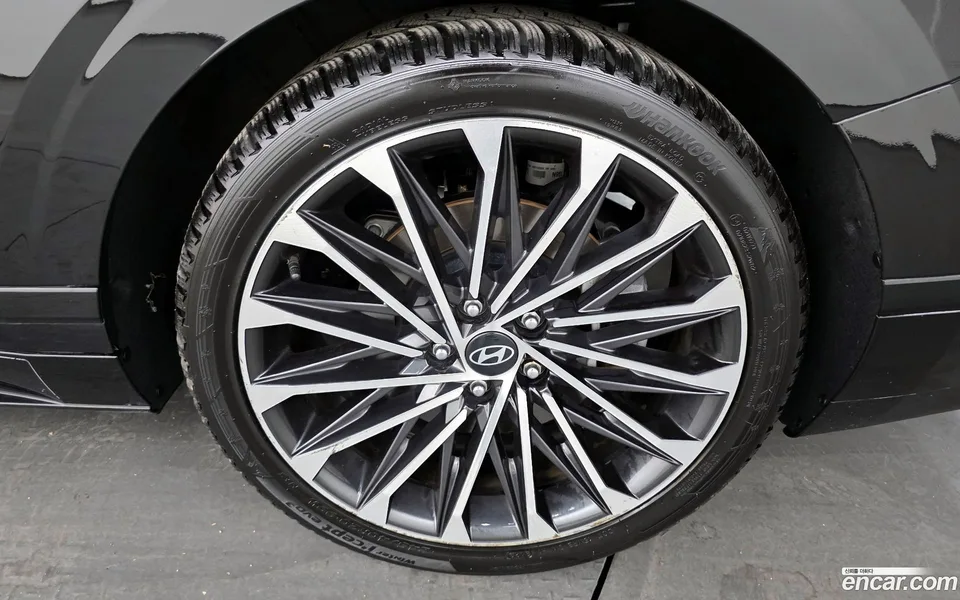 Hyundai Grandeur 3.5 4WD 2023 — миниатюра 5