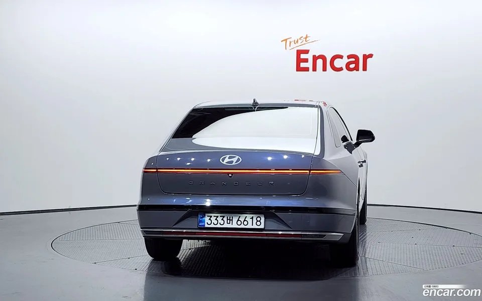 Hyundai Grandeur 2.5 2WD 2023 — миниатюра 4