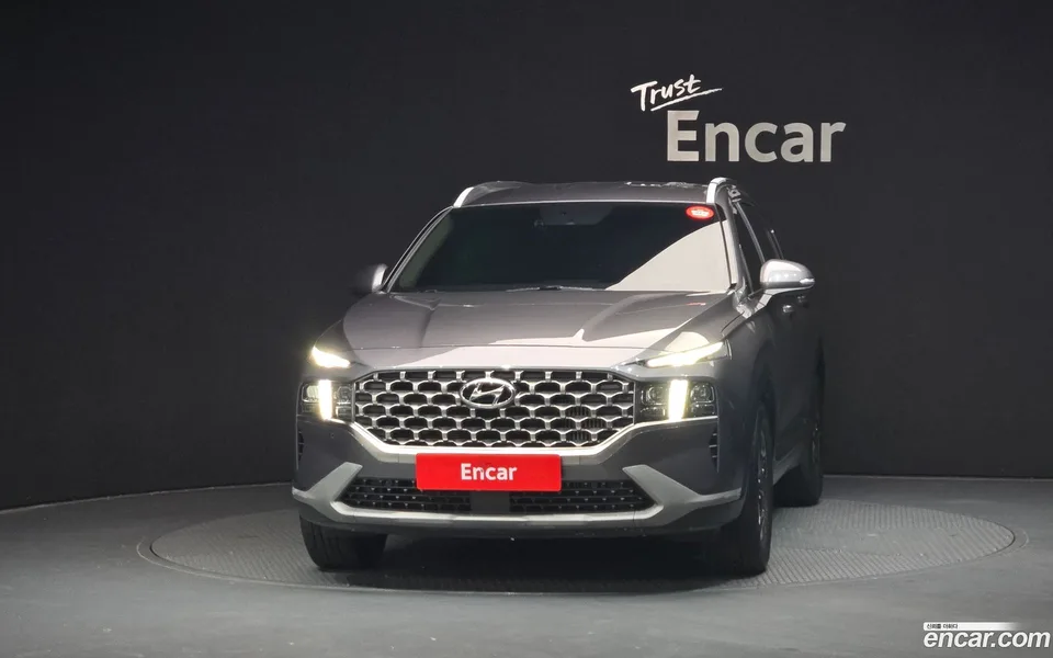 Hyundai Santa Fe HEV 1.6 4WD 2023 — миниатюра 3