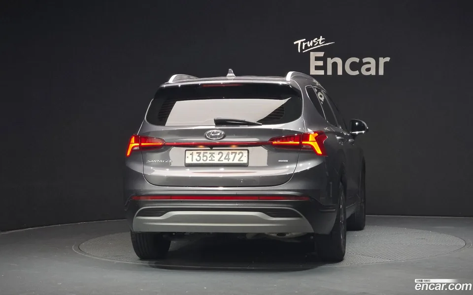 Hyundai Santa Fe HEV 1.6 4WD 2023 — миниатюра 4