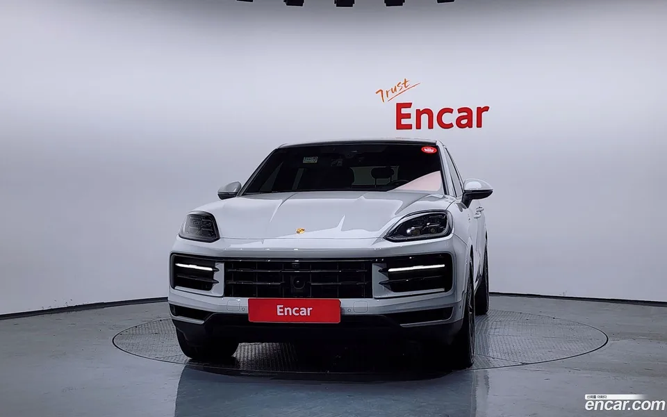 Porsche Cayenne 3.0 2023 — миниатюра 3