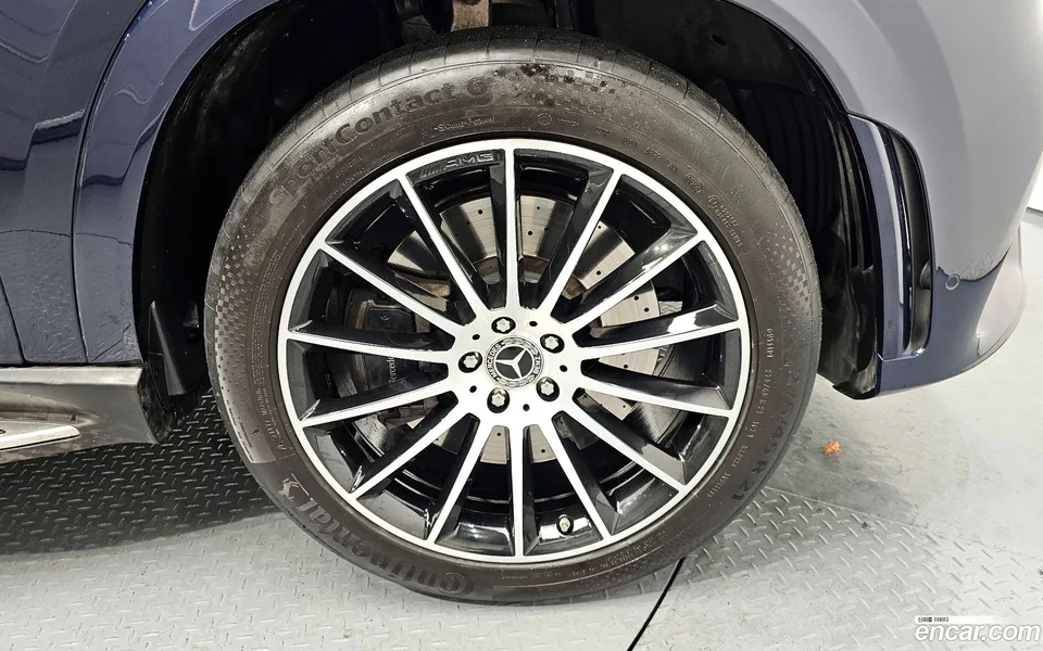 Mercedes-Benz GLE-Class GLE400d 4MATIC 2022 — миниатюра 5