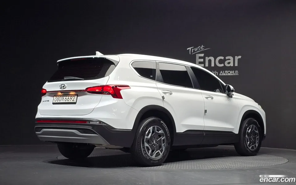 Hyundai Santa Fe HEV 1.6 2WD 2022 — миниатюра 2