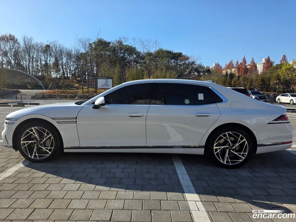 Genesis G90 3.5 AWD 2023 — миниатюра 3